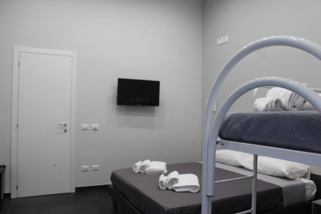 Civico Sedici Hotel Napels Buitenkant foto