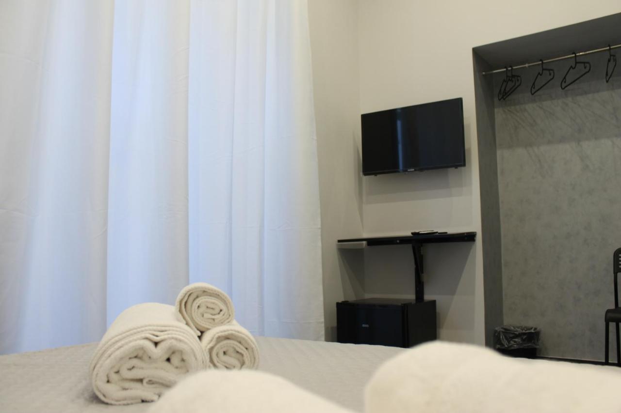 Civico Sedici Hotel Napels Buitenkant foto