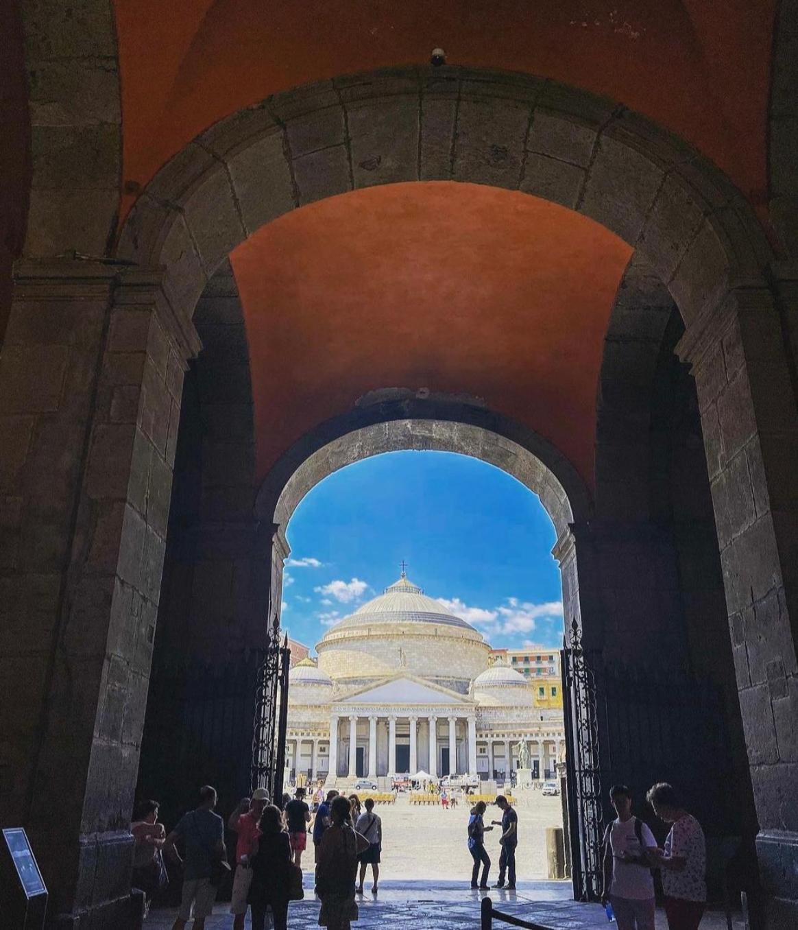Civico Sedici Hotel Napels Buitenkant foto